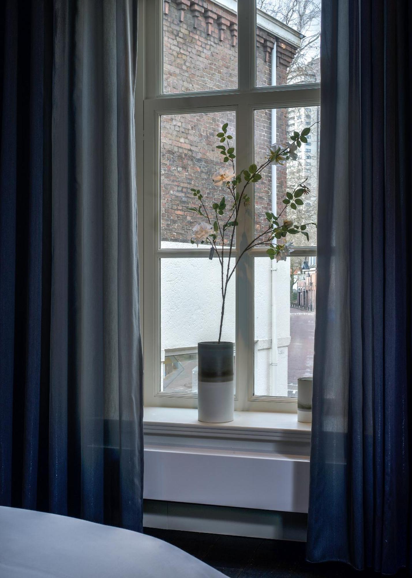 Kazerne Hotel - Member Of Design Hotels Ейндховен Екстериор снимка